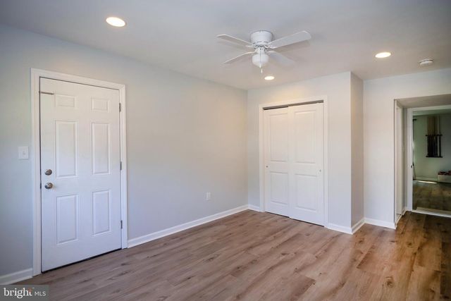 14 HEATHER DR, Sicklerville, NJ 08081