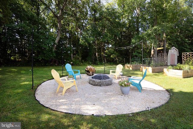14 HEATHER DR, Sicklerville, NJ 08081