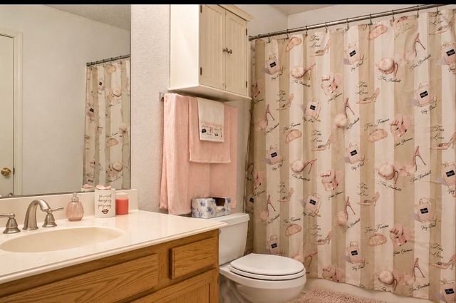1115 Parker Court, Cedar Hill, TX 75104