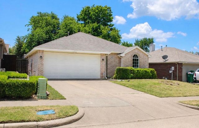 1115 Parker Court, Cedar Hill, TX 75104