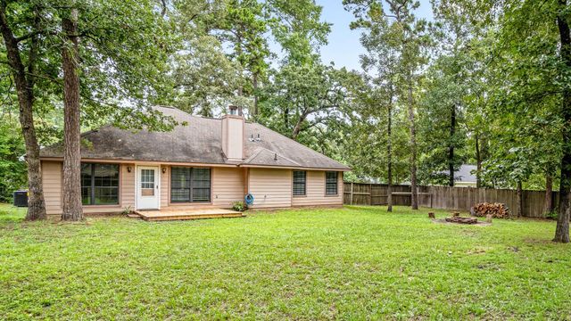 10668 Royal Magnolia Drive, Conroe, TX 77303