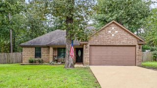 10668 Royal Magnolia Drive, Conroe, TX 77303