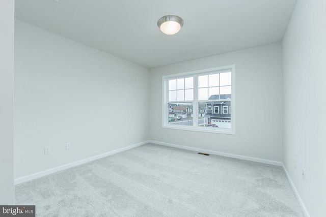 136 DOLOMITE DR, Port Matilda, PA 16870