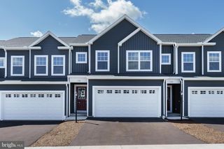 136 DOLOMITE DR, Port Matilda, PA 16870