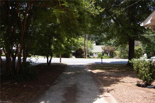 1510 Polo Road, Winston-salem, NC 27103