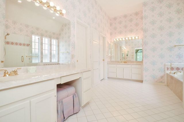 3103 Silent Spring Drive, Sugar Land, TX 77479