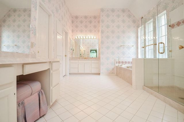 3103 Silent Spring Drive, Sugar Land, TX 77479