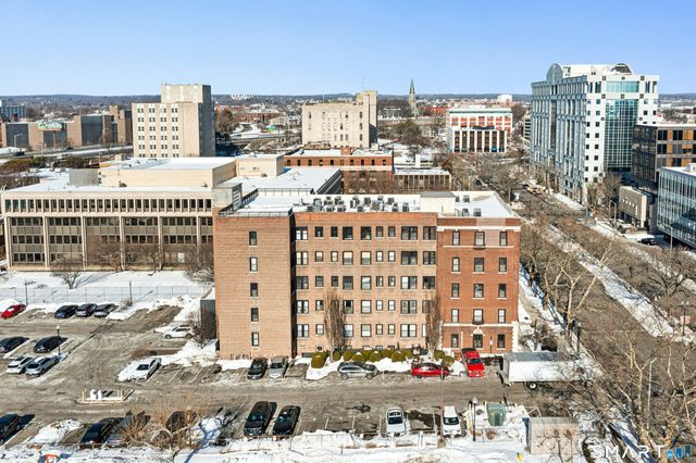 881 Lafayette Boulevard 4N, Bridgeport, CT 06604