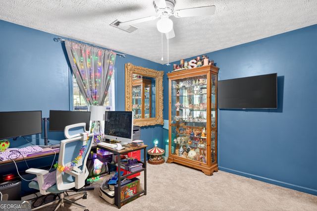 353 Glenmoor Place, Winder, GA 30680