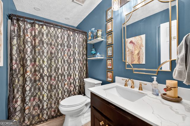 353 Glenmoor Place, Winder, GA 30680