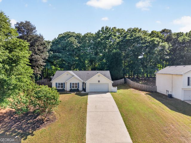 353 Glenmoor Place, Winder, GA 30680
