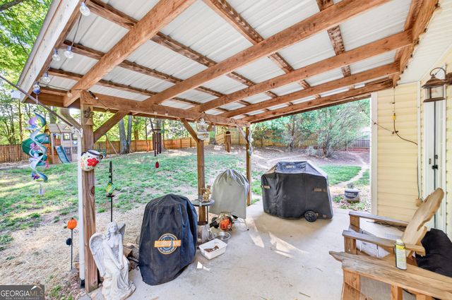 353 Glenmoor Place, Winder, GA 30680