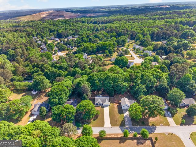 353 Glenmoor Place, Winder, GA 30680