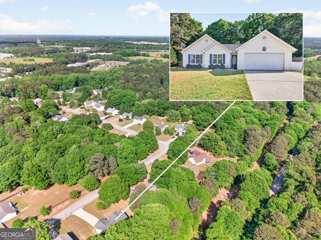 353 Glenmoor Place, Winder, GA 30680