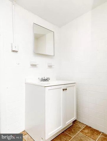 7101 CHARLES ST, Philadelphia, PA 19135