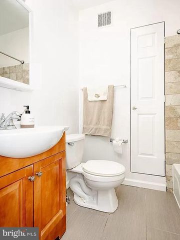 7101 CHARLES ST, Philadelphia, PA 19135