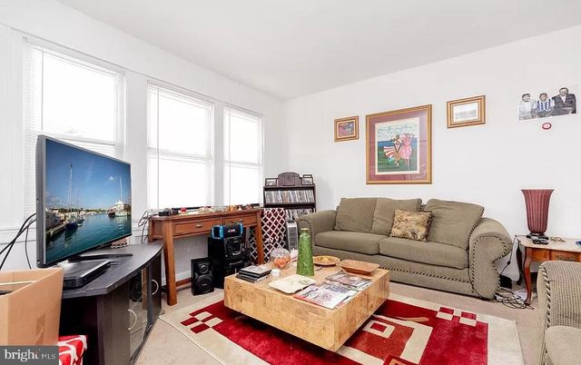 7101 CHARLES ST, Philadelphia, PA 19135
