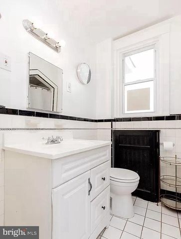7101 CHARLES ST, Philadelphia, PA 19135
