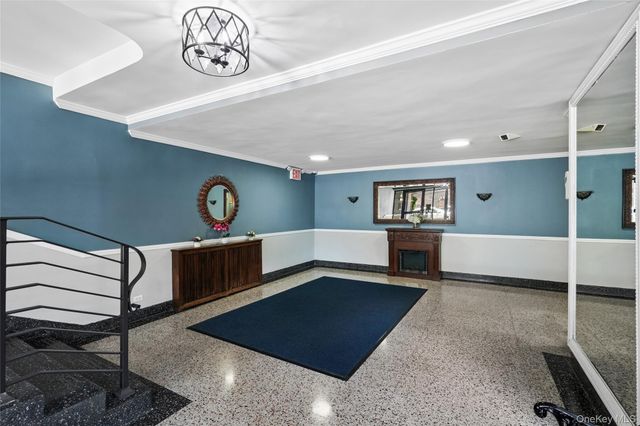 3305 90 Street 2D, Jackson Heights, NY 11372