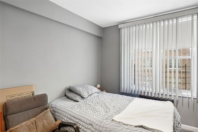 3305 90 Street 2D, Jackson Heights, NY 11372