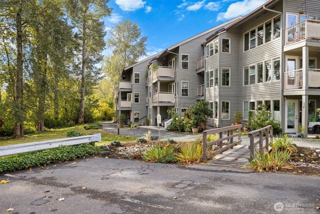 3700 Alabama #316, Bellingham, WA 98229