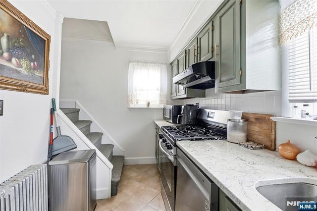 7-13 Henderson Boulevard, Fair Lawn, NJ 07410