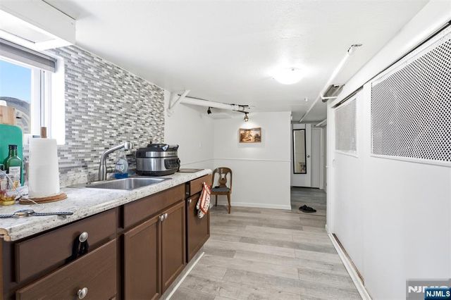 7-13 Henderson Boulevard, Fair Lawn, NJ 07410