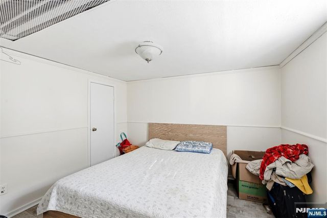 7-13 Henderson Boulevard, Fair Lawn, NJ 07410