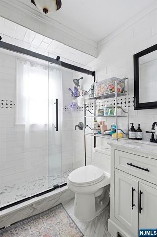 7-13 Henderson Boulevard, Fair Lawn, NJ 07410