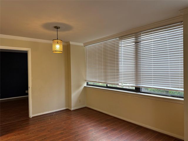 3525 Sage Road 304, Houston, TX 77056