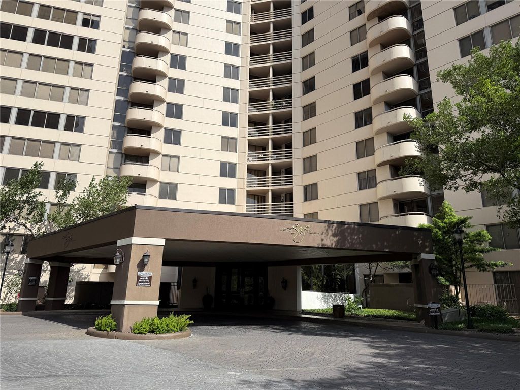 3525 Sage Road 304, Houston, TX 77056