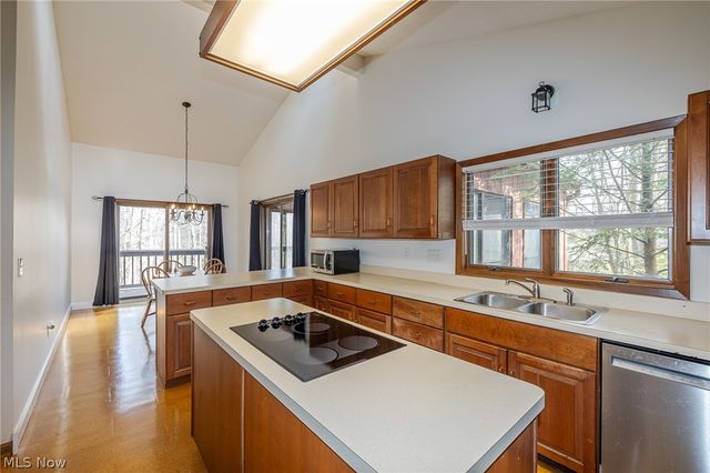 3573 Autumn Tree Drive, Medina, OH 44256