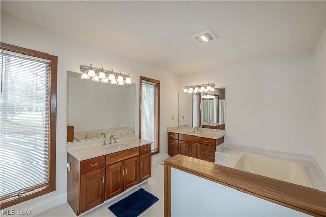 3573 Autumn Tree Drive, Medina, OH 44256