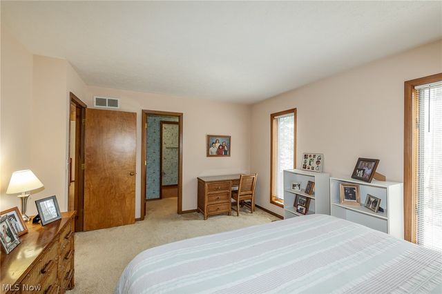 3573 Autumn Tree Drive, Medina, OH 44256