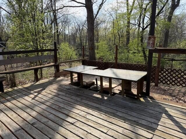 1000 E 61st Place, Merrillville, IN 46410