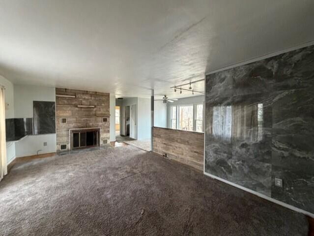 1000 E 61st Place, Merrillville, IN 46410