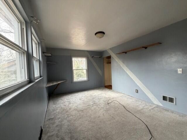 1000 E 61st Place, Merrillville, IN 46410