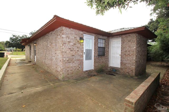130 E 9 Mile Rd 8, Pensacola, FL 32534