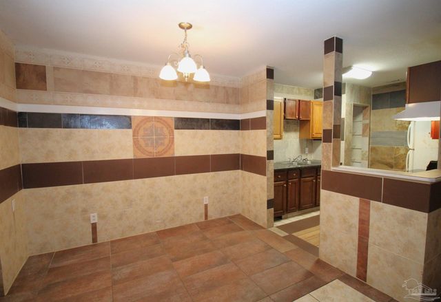 130 E 9 Mile Rd 8, Pensacola, FL 32534