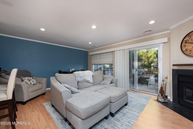 60 Horseshoe Court, Tinton Falls, NJ 07753