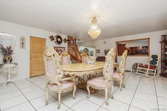 23 Peach Terrace, Newburgh, NY 12550