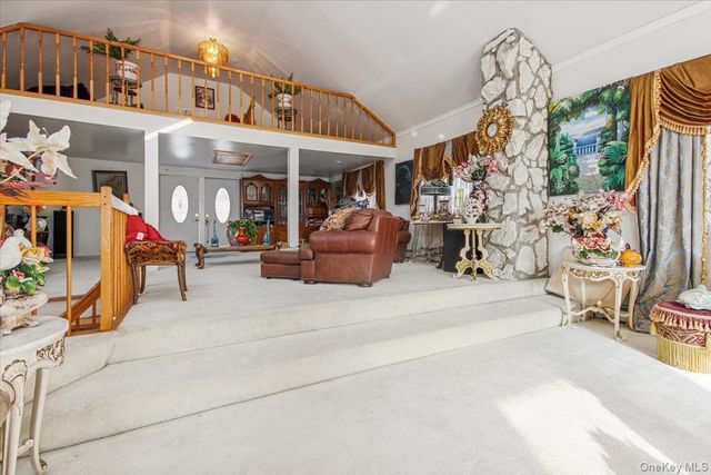 23 Peach Terrace, Newburgh, NY 12550