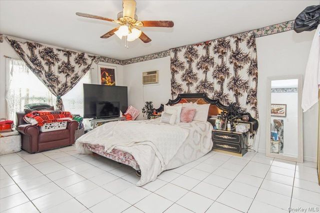 23 Peach Terrace, Newburgh, NY 12550