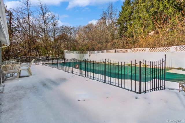 23 Peach Terrace, Newburgh, NY 12550