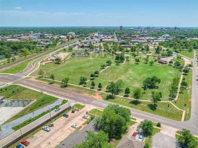 131 W Acres Street B, Norman, OK 73069