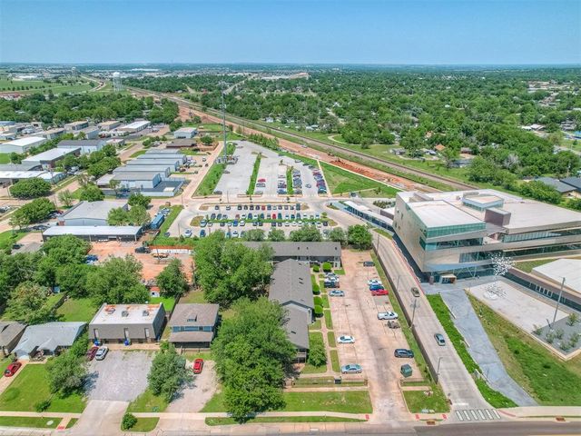 131 W Acres Street B, Norman, OK 73069