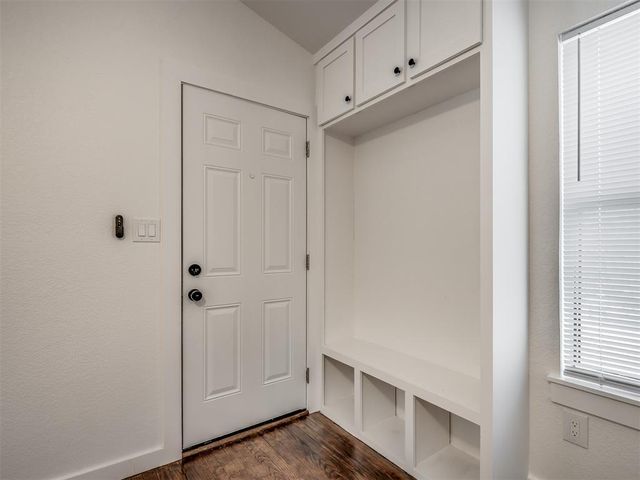 131 W Acres Street B, Norman, OK 73069