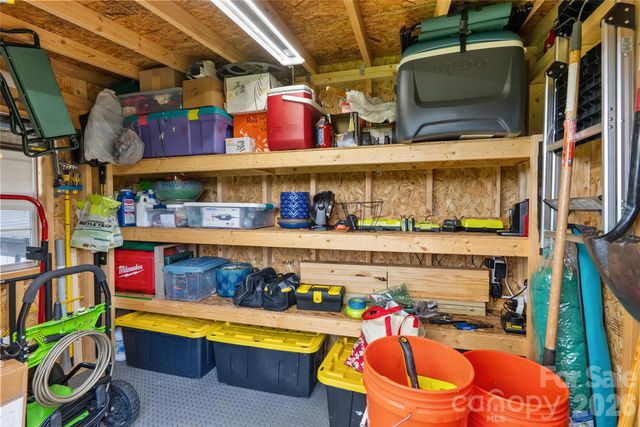 34 Justice Drive, Leicester, NC 28748