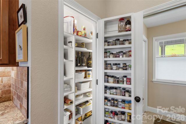34 Justice Drive, Leicester, NC 28748
