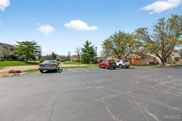 1306 Tahoe Valley Court, Ballwin, MO 63021
